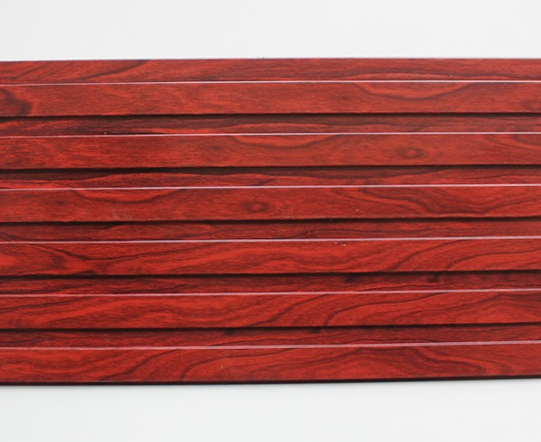 具有互鎖結(jié)構(gòu)的木紋熱轉(zhuǎn)印鋁型材